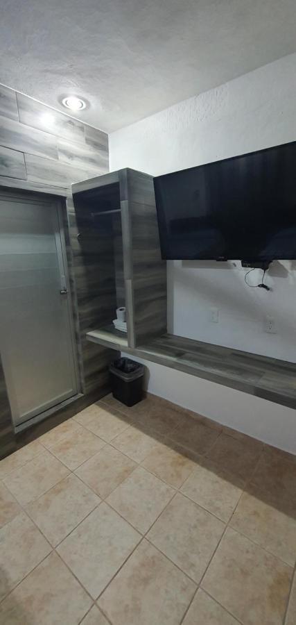 Hotel Posada Marcas Cancún Kültér fotó