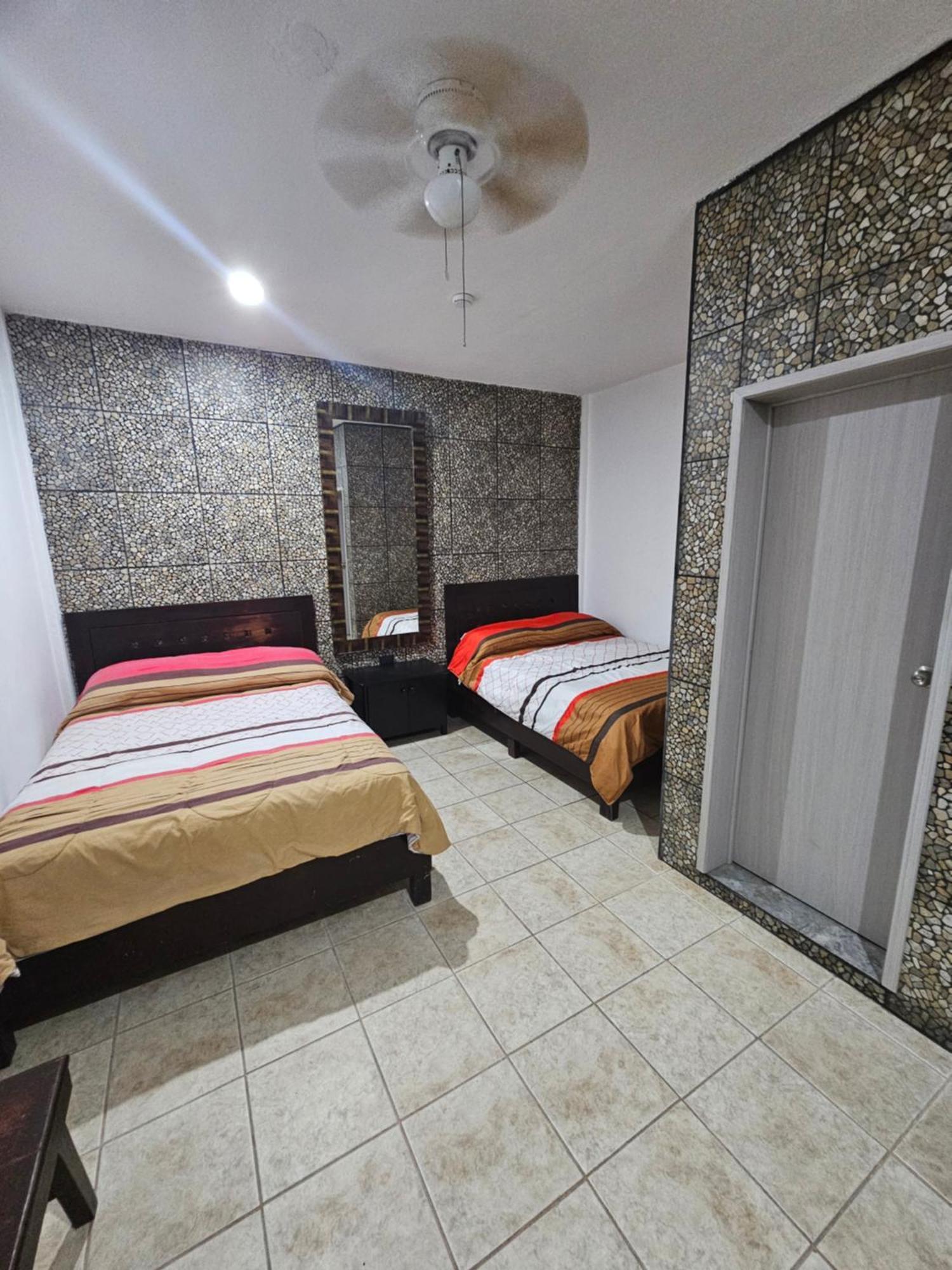 Hotel Posada Marcas Cancún Kültér fotó
