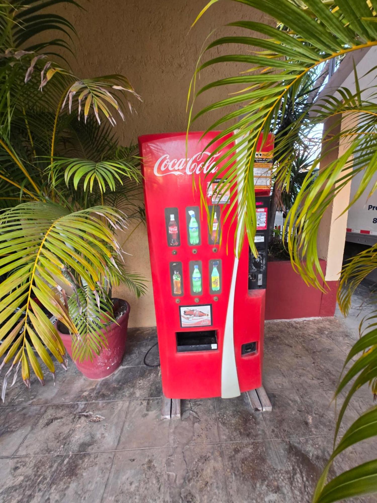 Hotel Posada Marcas Cancún Kültér fotó